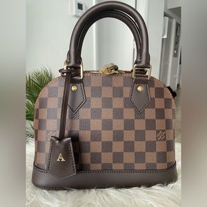 Louis Vuitton Alma BB in Damier Ebene